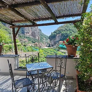 Fior D'arancio , Amalfi Włochy